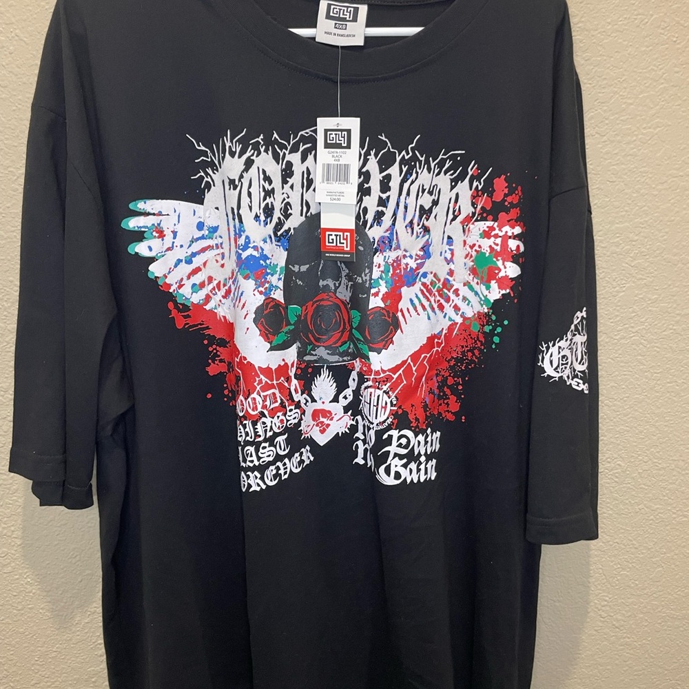 Black and Red Short Sleeve Graphic Tee